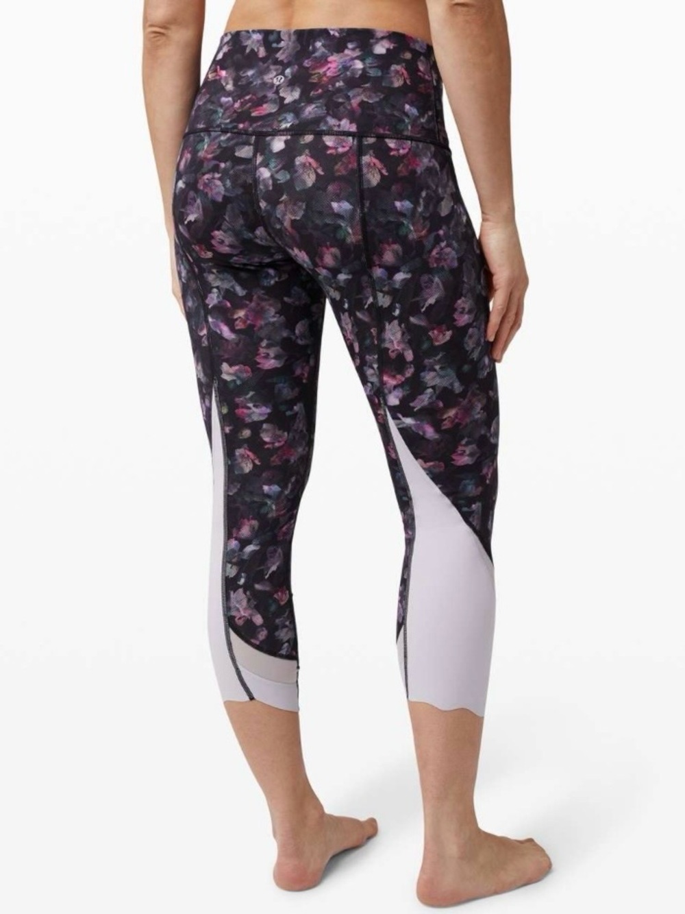 LULULEMON‎ Activate Floral Multi Wunder Under Crop Roll-Down Scallop 23” Size 6